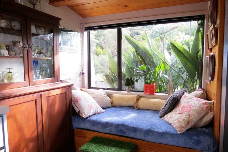 Photo of property in 15 Puriri Place, Tuateawa, Coromandel, 3583