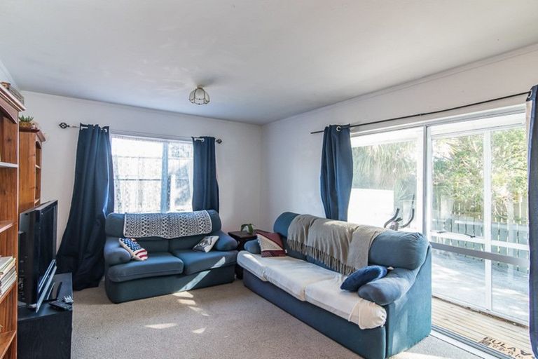 Photo of property in 22a Kapiti Road, Paraparaumu, 5032