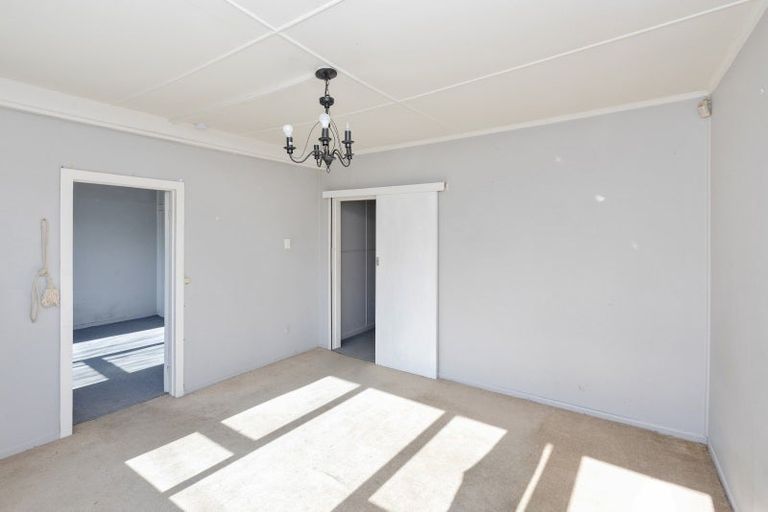 Photo of property in 8 Bass Street, Woolston, Christchurch, 8062