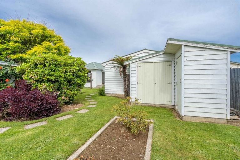 Photo of property in 19 Adamson Crescent, Glengarry, Invercargill, 9810