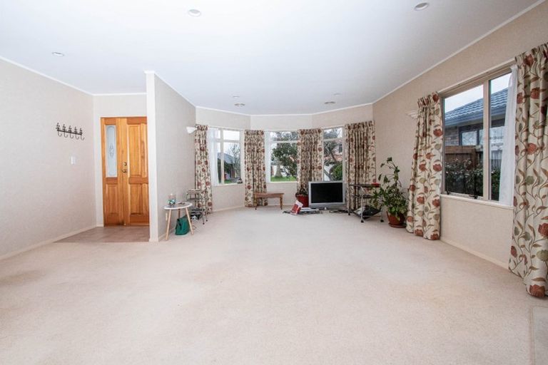 Photo of property in 9 Ben Lomond Place, Nawton, Hamilton, 3200