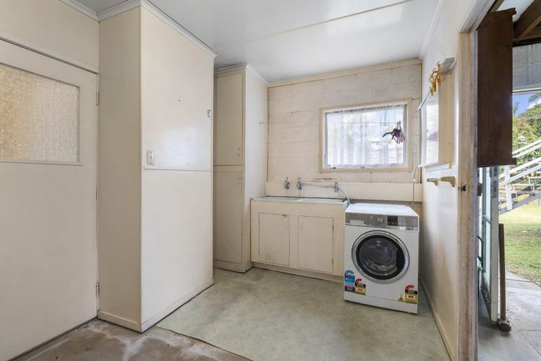 Photo of property in 21 Bentley Avenue, Glenfield, Auckland, 0629