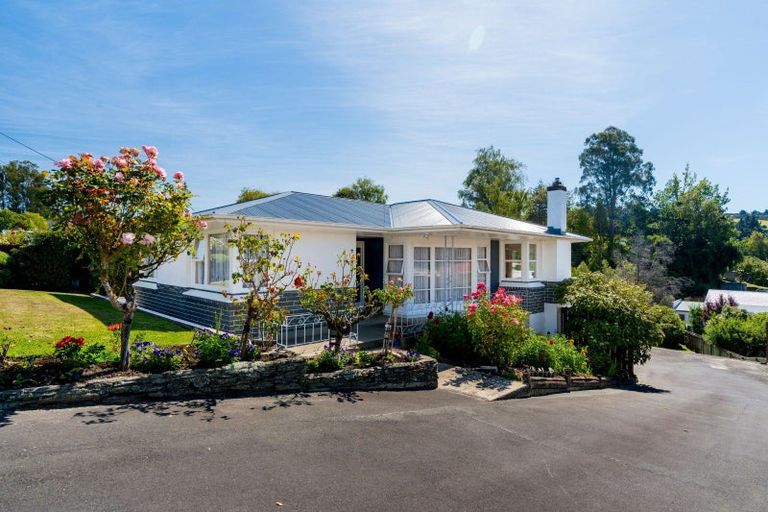 Photo of property in 2 Kennedy Road, Fairfield, Dunedin, 9018