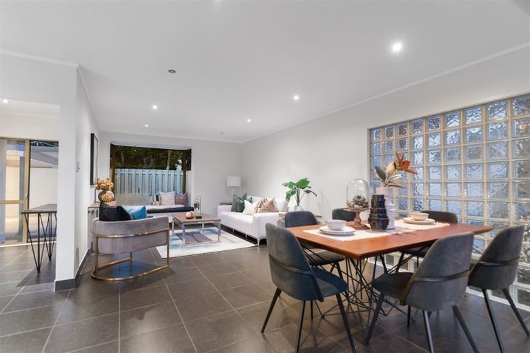 Photo of property in 13 Sandford Street, Campbells Bay, Auckland, 0630