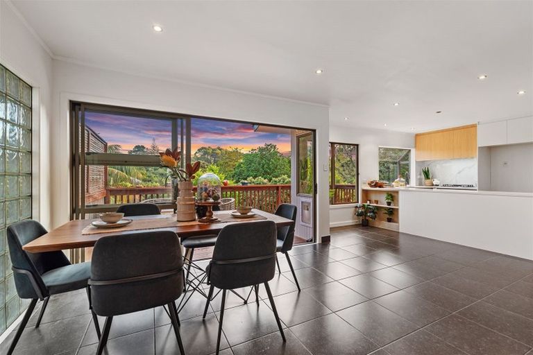 Photo of property in 13 Sandford Street, Campbells Bay, Auckland, 0630