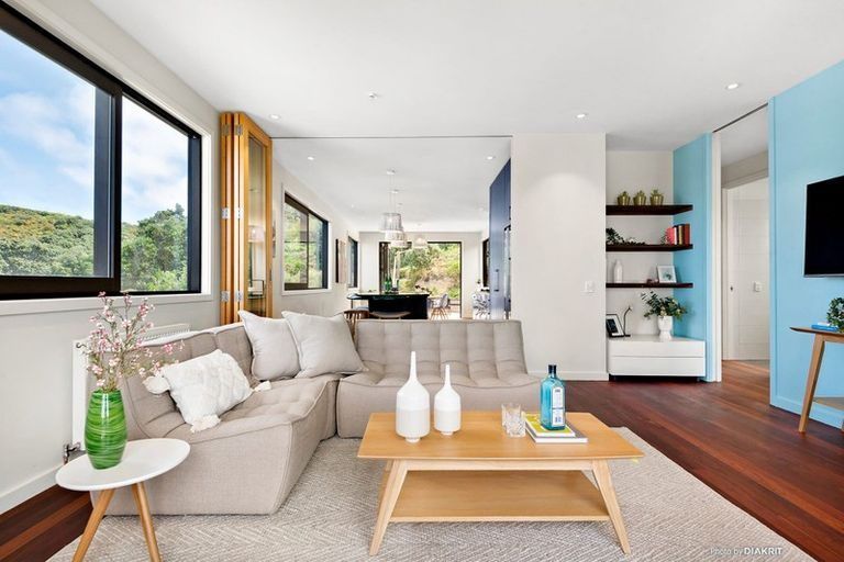 Photo of property in 31 Milne Terrace, Island Bay, Wellington, 6023