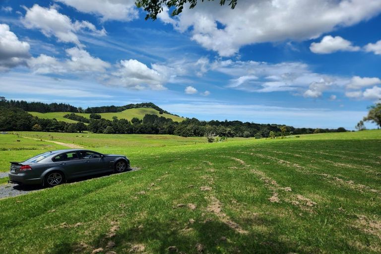 Photo of property in 12 Riversong Road, Kauri, 0185