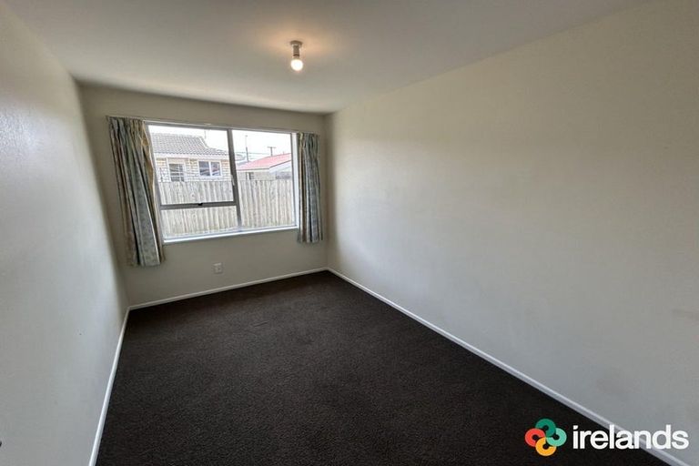 Photo of property in 1/135 Shortland Street, Aranui, Christchurch, 8061