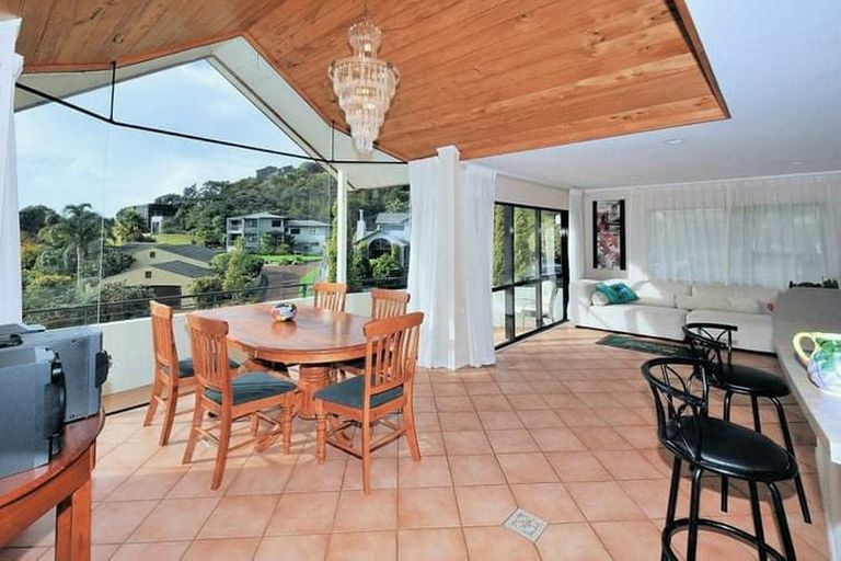 Photo of property in 41 Kate Sheppard Avenue, Torbay, Auckland, 0630