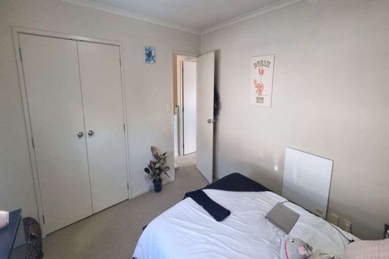 Photo of property in 47 Tiri Tiri Road, Birkdale, Auckland, 0626