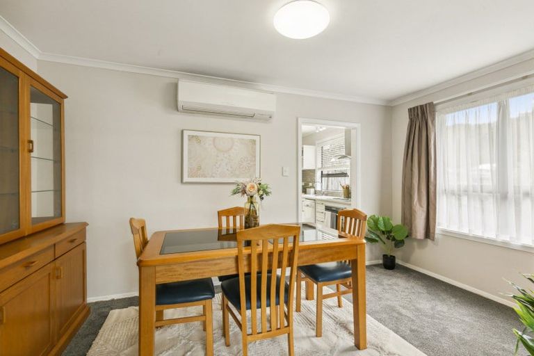 Photo of property in 365 Main Road, Tawa, Wellington, 5028