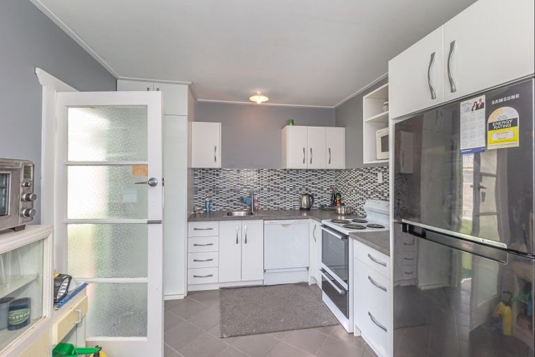 Photo of property in 40 Koputara Road, Himatangi Beach, Foxton, 4891