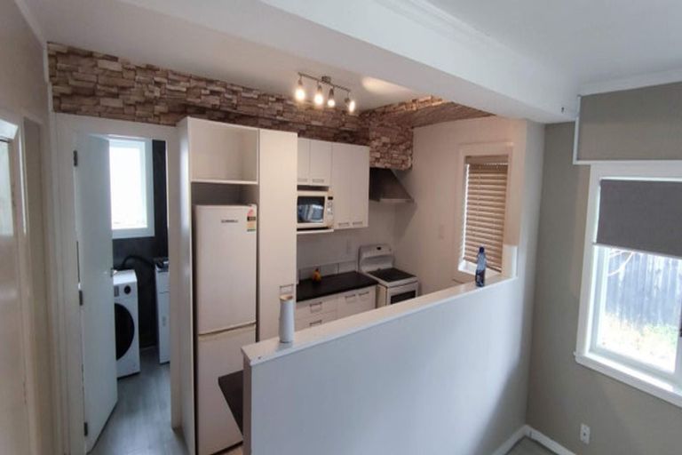 Photo of property in 4 Mills Road, Brooklyn, Wellington, 6021