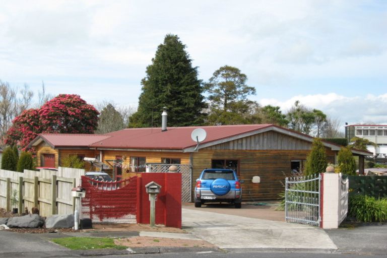 Photo of property in 60 Titania Street, Stratford, 4332