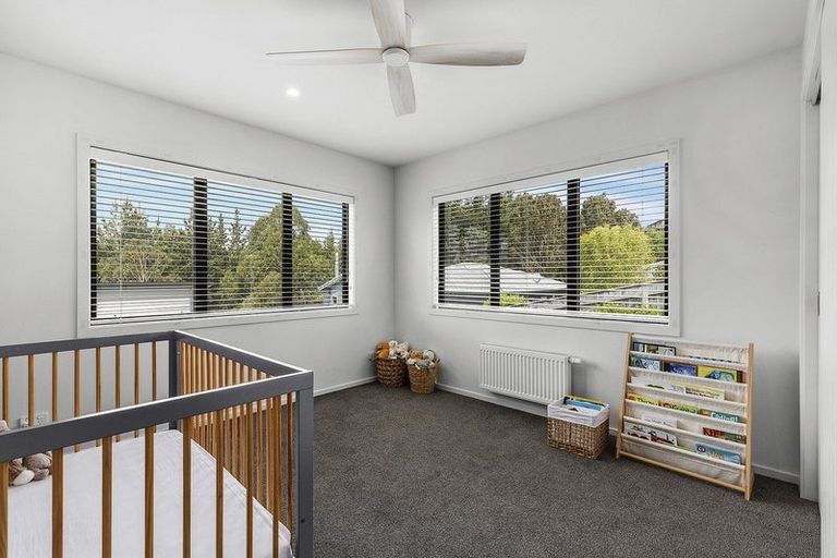 Photo of property in 168 Endeavour Drive, Whitby, Porirua, 5024