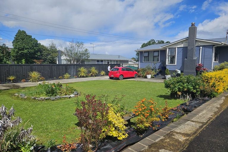 Photo of property in 43 Margaret Road, Papatoetoe, Auckland, 2025