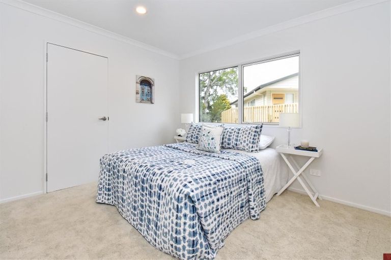 Photo of property in 16a Alexander Street, Cockle Bay, Auckland, 2014