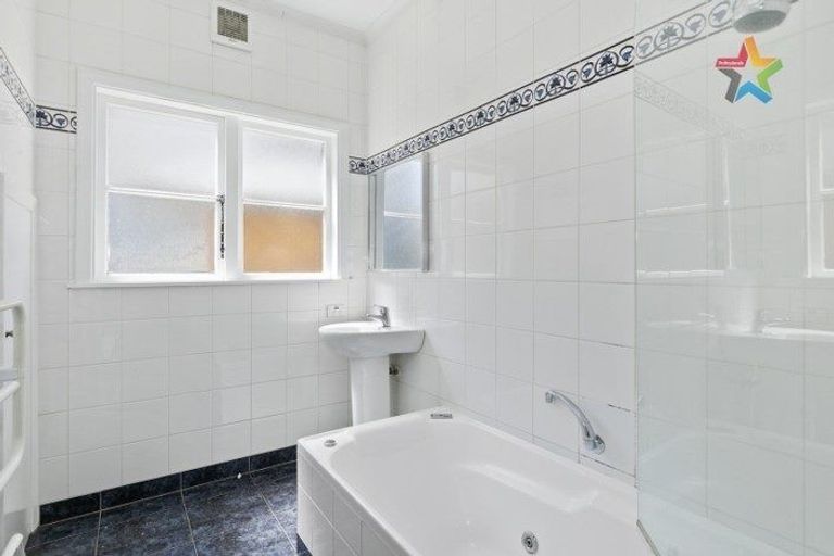 Photo of property in 3 Tawa Street, Woburn, Lower Hutt, 5010