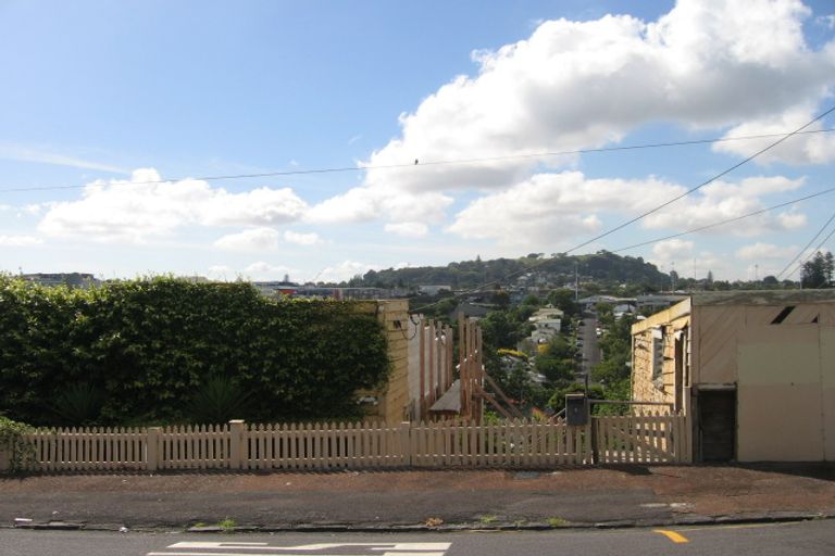 Photo of property in 8 Home Street, Grey Lynn, Auckland, 1021