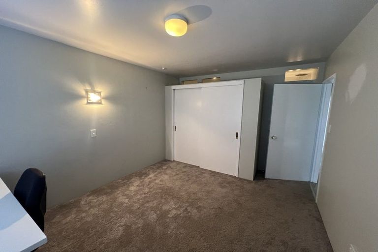 Photo of property in 1/6 Brown Street, Manly, Whangaparaoa, 0930