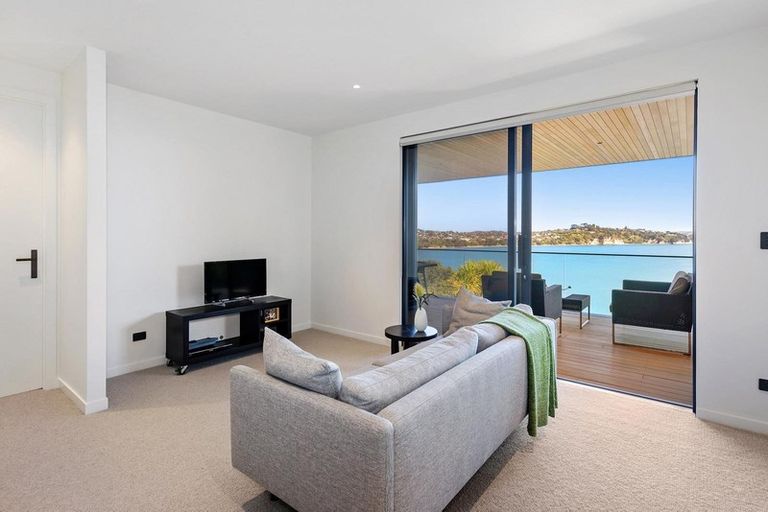 Photo of property in 68 Ardern Avenue, Stanmore Bay, Whangaparaoa, 0932