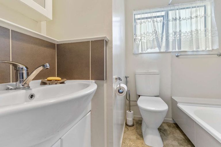 Photo of property in 64b Kea Street, Selwyn Heights, Rotorua, 3015