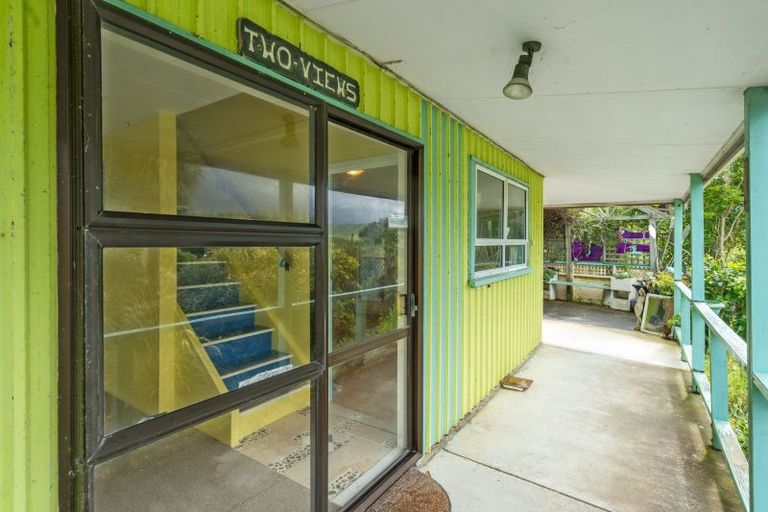 Photo of property in 22 Whangaimoana Beach Road, Whangaimoana, Featherston, 5772