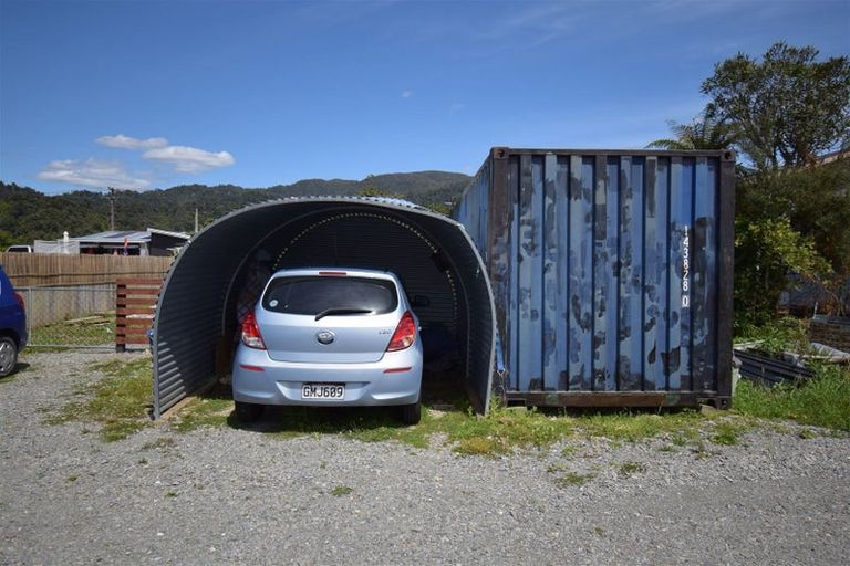 Photo of property in 15 Aylmer Street, Ross, 7812