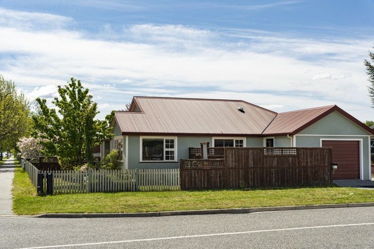 Photo of property in 2 Mayo Place, Cromwell, 9310