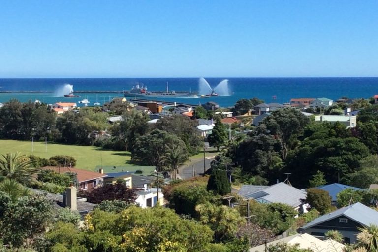 Photo of property in 374 Devon Street West, Lynmouth, New Plymouth, 4310