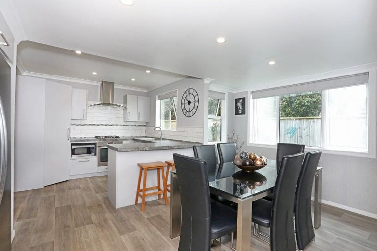 Photo of property in 26 Kuku Street, Tangimoana, 4822