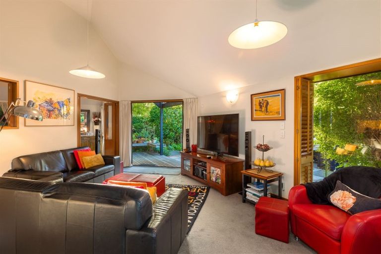 Photo of property in 9 Tripp Place, Ilam, Christchurch, 8041