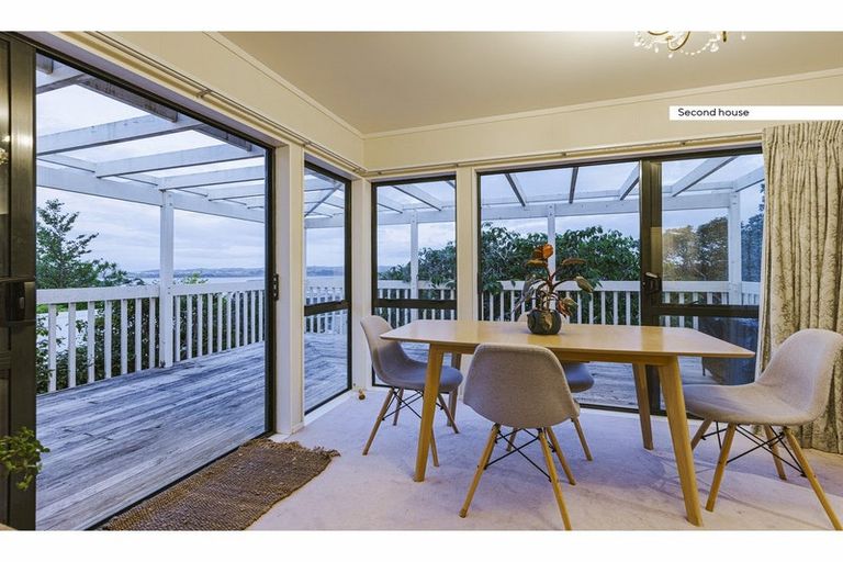 Photo of property in 107 Pah Road, Cockle Bay, Auckland, 2014