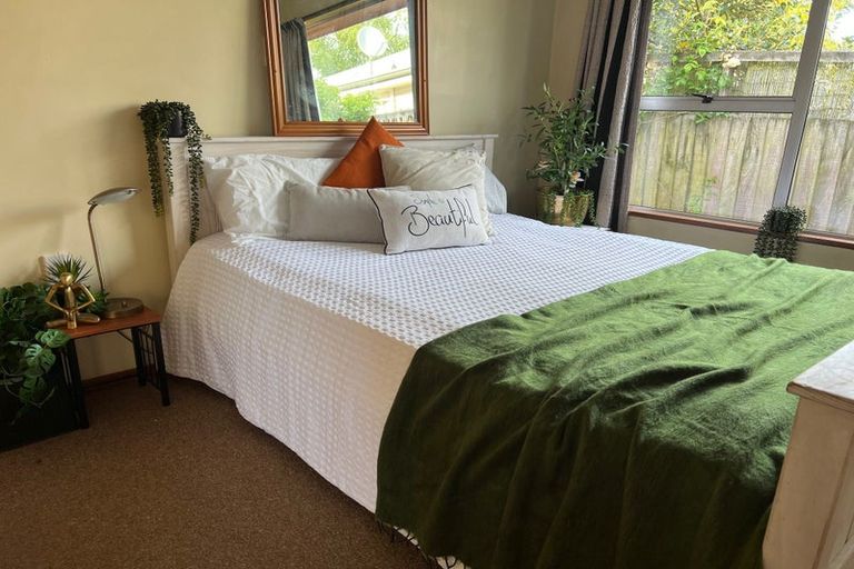 Photo of property in 16 Bradshaw Terrace, Riccarton, Christchurch, 8011