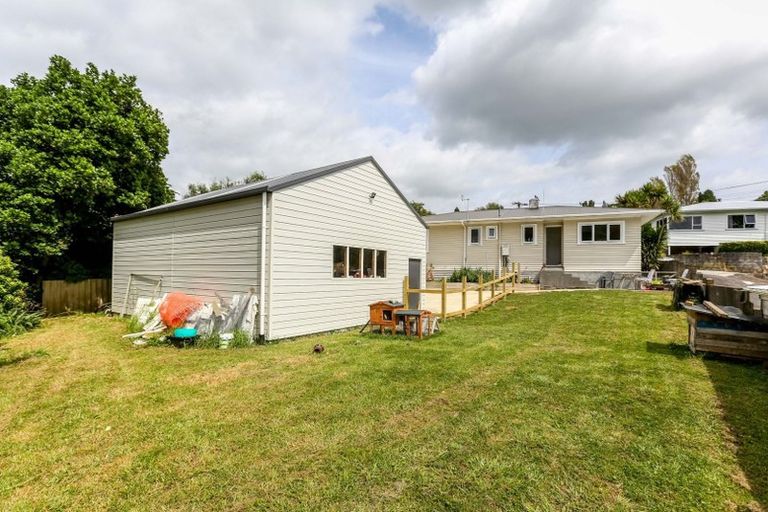 Photo of property in 32 Elizabeth Place, Ferndale, New Plymouth, 4310