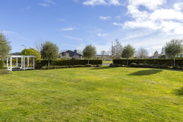 Photo of property in 47 Chateau Crescent, Rangatira Park, Taupo, 3330