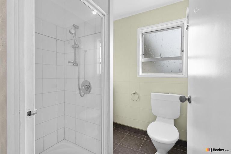 Photo of property in 52 Hobart Crescent, Wattle Downs, Auckland, 2103