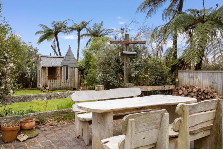 Photo of property in 5 Bosworth Street, Egmont Village, 4372