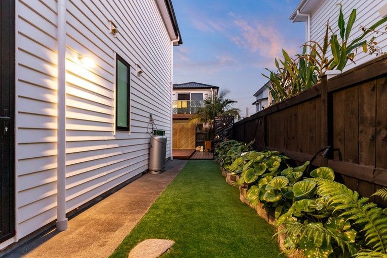 Photo of property in 23 Aviation Drive, Hobsonville, Auckland, 0616