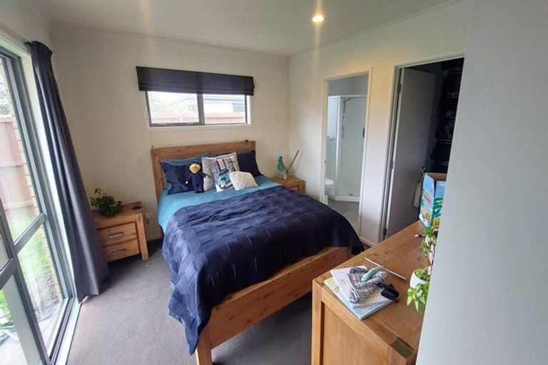 Photo of property in 15 Rossall Crescent, Rolleston, 7615