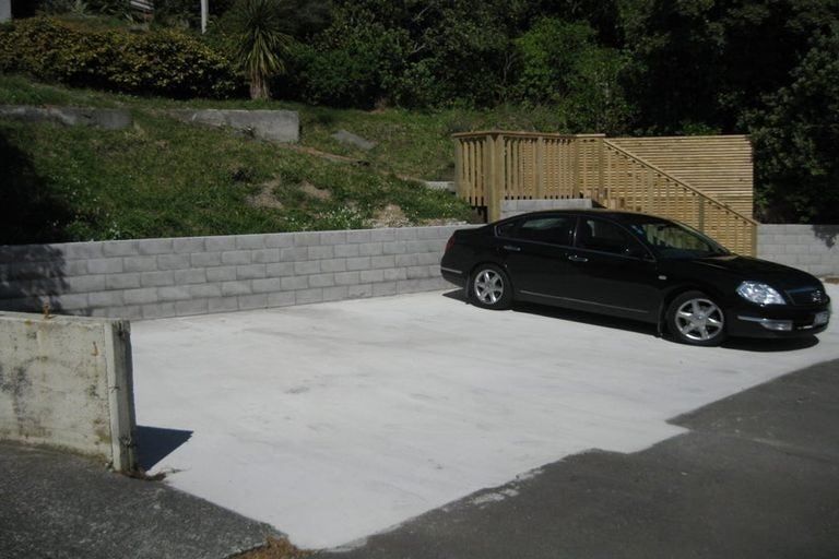 Photo of property in 93 Maupuia Road, Maupuia, Wellington, 6022