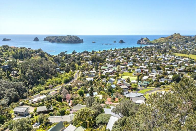 Photo of property in 8 Patricia Place, Hahei, Whitianga, 3591