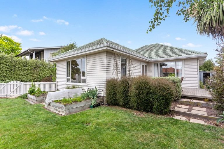 Photo of property in 1/5 Bentley Street, Russley, Christchurch, 8042