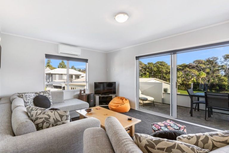 Photo of property in 138 Moana Anu Anu Avenue, Whangamata, 3620