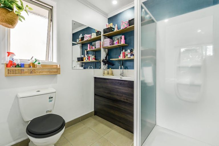 Photo of property in 11 Te Ironui Place, Huntington, Hamilton, 3210