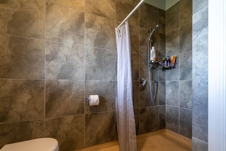 Photo of property in 11 Half Time Close, Omakau, 9376