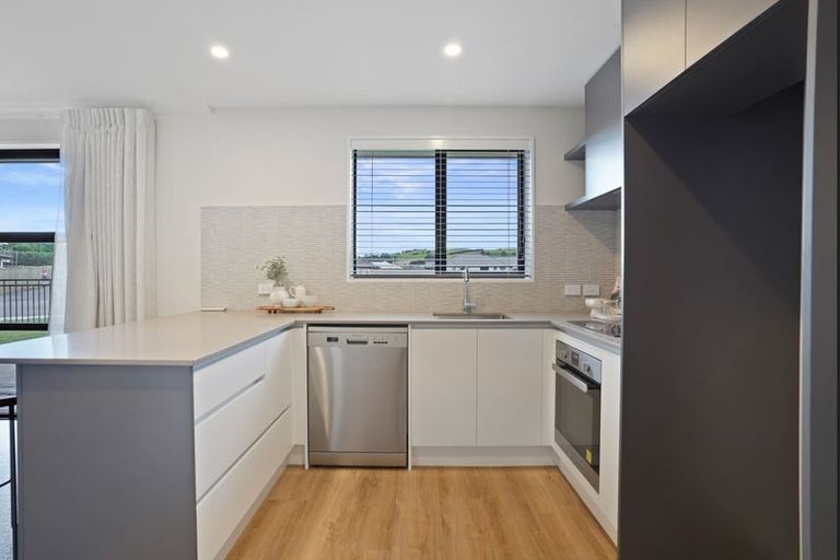 Photo of property in 30 Hilton Drive, Amberley, 7410