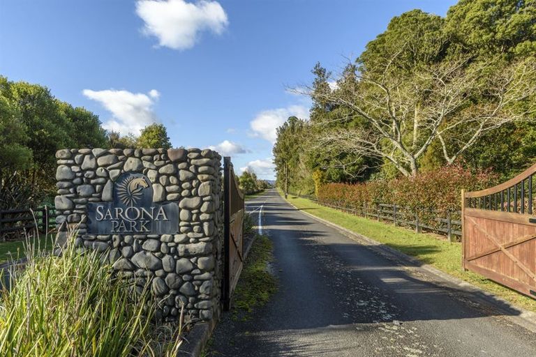 Photo of property in 23 Sarona Park Drive, Omanawa, Tauranga, 3171