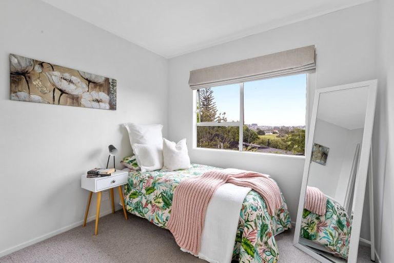 Photo of property in 20b Moffat Road, Red Beach, 0932