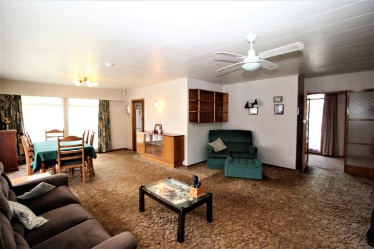 Photo of property in 21 Grey Street, Woodville, 4920